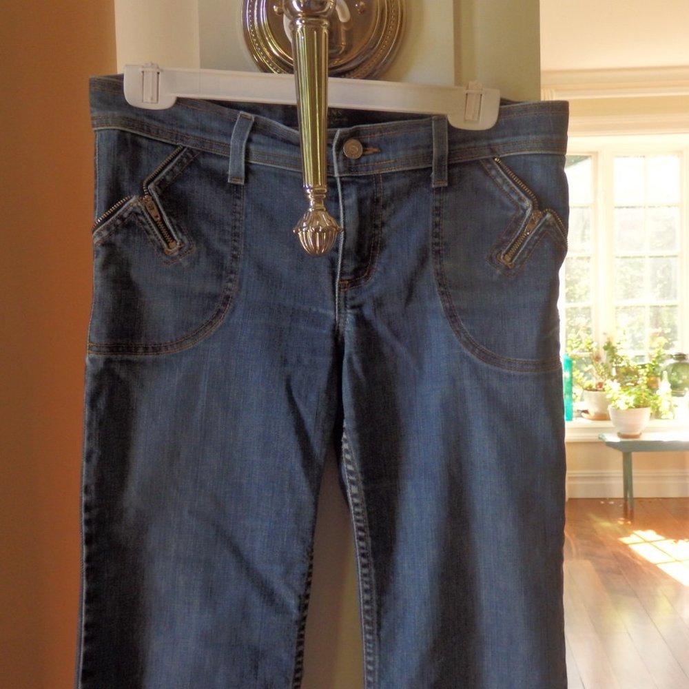 Juicy Couture Crop Capri blue Jeans zipper pockets 29 - Picture 2 of 9